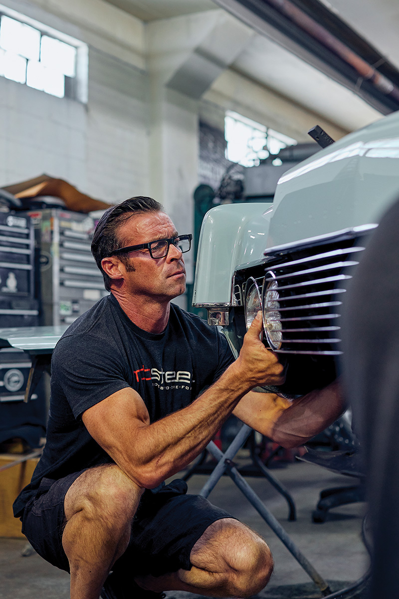 Mobsteel Founder Genei Attaching Grill