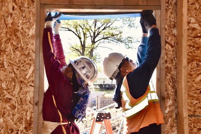 Volunteer Opportunities in Metro Detroit