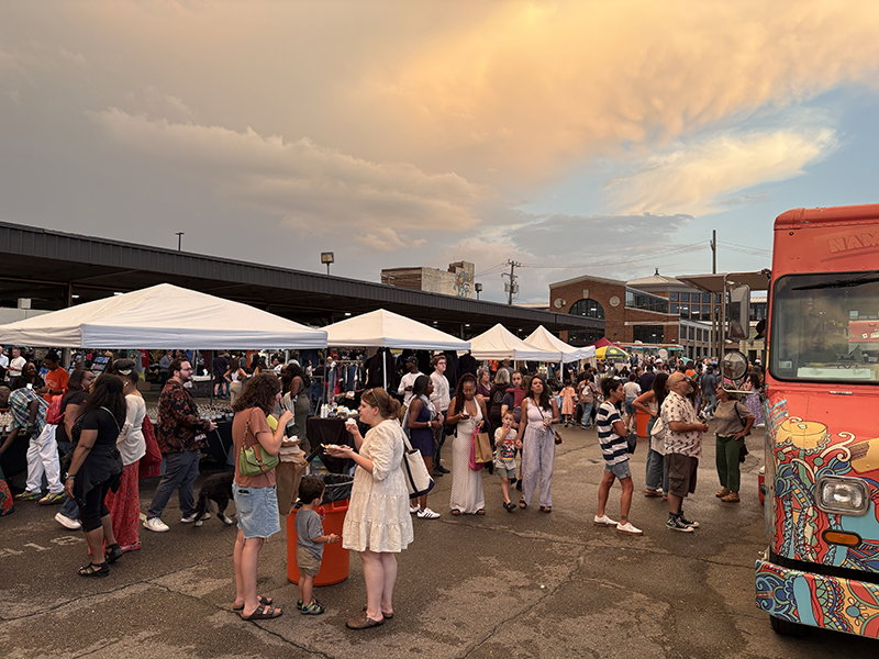 Attendees at Murals in the Market.