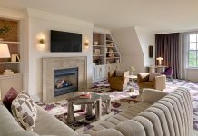 The Buckingham Suite's parlor at the Royal Park Hotel