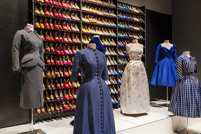 2 Dior etc EEBerger_THF_June2026_050_FINAL This part of the exhibition explores the personal style of Elizabeth Parke Firestone, the mother of Martha Firestone Ford.