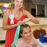 Lily Surginer, Natalie Santia