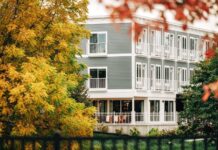 A Visit to Dexter Hotel in Elk Rapids