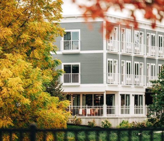 A Visit to Dexter Hotel in Elk Rapids